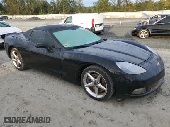 ✅ 2011 Chevrolet Corvette 3LT • VIN: 1G1YG2DW6B5108582 • Lot: 73878264. Listed on Copart with 87,405 mi. Free auction sales archive from the USA and detailed vehicle history report at DreamBid. Image 4.