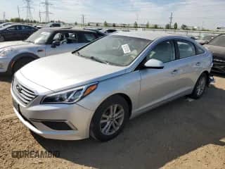 2017 Hyundai Sonata 2.4L z VIN 5NPE24AF9HH541590, wystawiony jako Copart lot #82193185 z przebiegiem 98 012 mil mil oraz Szkoda całkowita • Salvage title. Historia ofert i sprzedaży dostępna na DreamBid. Obrazek 1.