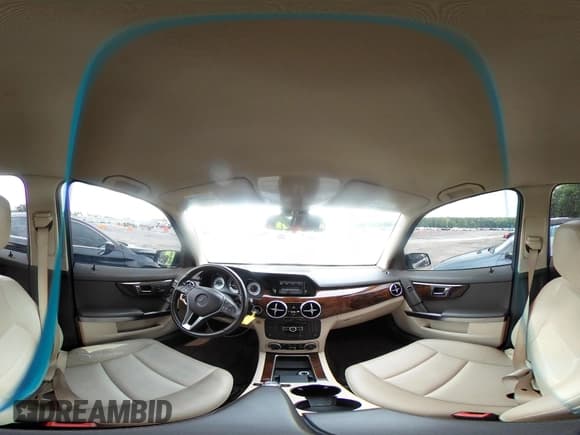 ✅ 2014 Mercedes-Benz GLK 350 • VIN: WDCGG5HBXEG186555 • Lot: 42447366. Listed on IAAI with 170,007 mi. Free auction sales archive from the USA and detailed vehicle history report at DreamBid. Image 18.