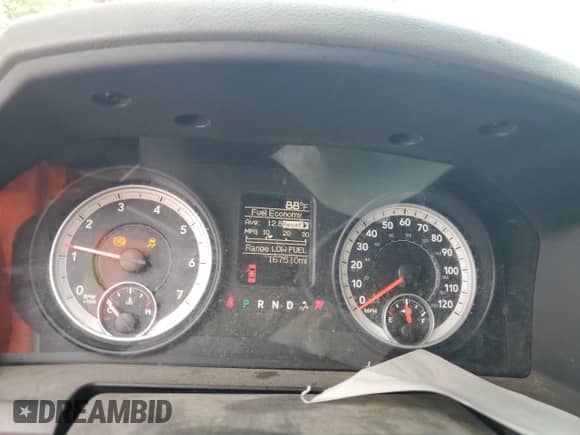 2013 Ram 1500 Express z VIN 3C6JR6AT8DG501443, wystawiony jako Copart lot #81829035 z przebiegiem 167 510 mil mil oraz Szkoda całkowita • Salvage title. Historia ofert i sprzedaży dostępna na DreamBid. Obrazek 9.