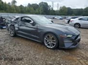✅ 2019 Ford Mustang GT Premium • VIN: 1FA6P8CF0K5192455 • Lot: 85334845. Wystawiony na Copart z przebiegiem 51 935 mil. Bezpłatny archiwum sprzedaży aukcyjnych z USA i szczegółowy raport historii pojazdu na DreamBid. Zdjęcie 4.