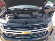 ✅ 2022 Chevrolet Suburban LT • VIN: 1GNSKCKD1NR192219 • Lot: 42829255. Listed on IAAI with 214,477 mi. Free auction sales archive from the USA and detailed vehicle history report at DreamBid. Image 10.