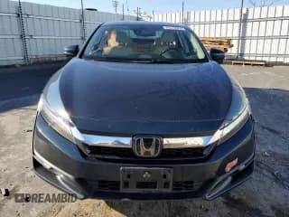 ✅ 2018 Honda Clarity Touring • VIN: JHMZC5F34JC002989 • Lot: 70275972. Wystawiony na Copart z przebiegiem 61 153 mil. Bezpłatny archiwum sprzedaży aukcyjnych z USA i szczegółowy raport historii pojazdu na DreamBid. Zdjęcie 5.