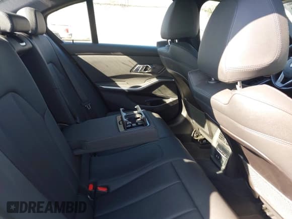 ✅ 2020 BMW 3 Series 330i • VIN: 3MW5R1J00L8B19366 • Лот: 43649196. Опубликован ранее на IAAI с пробегом 49 854 миль. Бесплатный доступ к архиву аукционных продаж из США и подробный отчёт об истории автомобиля на DreamBid. Изображение 8.