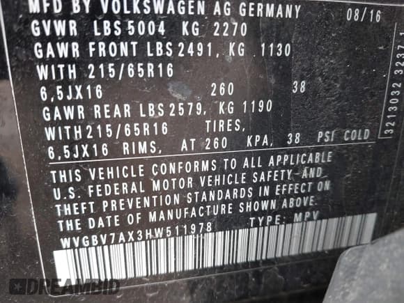 ✅ 2017 Volkswagen Tiguan S • VIN: WVGBV7AX3HW511978 • Lot: 42074955. Wystawiony na IAAI z przebiegiem 169 293 mil. Bezpłatny archiwum sprzedaży aukcyjnych z USA i szczegółowy raport historii pojazdu na DreamBid. Zdjęcie 9.