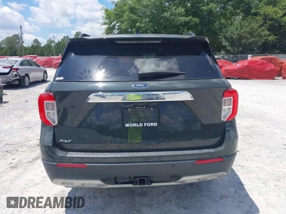 ✅ 2021 Ford Explorer XLT • VIN: 1FMSK7DH8MGC34875 • Lot: 42254862. Wystawiony na IAAI z przebiegiem 32 622 mil. Bezpłatny archiwum sprzedaży aukcyjnych z USA i szczegółowy raport historii pojazdu na DreamBid. Zdjęcie 16.