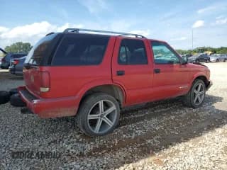 ✅ 1995 Chevrolet Blazer • VIN: 1GNCS13WXSK227918 • Lot: 62003475. Wystawiony na Copart z przebiegiem 237 139 mil. Bezpłatny archiwum sprzedaży aukcyjnych z USA i szczegółowy raport historii pojazdu na DreamBid. Zdjęcie 3.