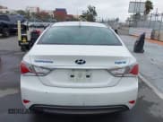 ✅ 2013 Hyundai Sonata Limited • VIN: KMHEC4A43DA094246 • Лот: 42409946. Опубликован ранее на IAAI с пробегом 126 953 миль. Бесплатный доступ к архиву аукционных продаж из США и подробный отчёт об истории автомобиля на DreamBid. Изображение 16.