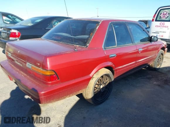 ✅ 1991 Nissan Stanza GXE • VIN: JN1FU21P3MT324864 • Лот: 41867603. Опубликован ранее на IAAI с пробегом 173 678 миль. Бесплатный доступ к архиву аукционных продаж из США и подробный отчёт об истории автомобиля на DreamBid. Изображение 4.