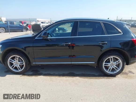 ✅ 2017 Audi Q5 Premium Plus • VIN: WA1L2AFP6HA044828 • Лот: 43255221. Опубликован ранее на IAAI с пробегом 90 837 миль. Бесплатный доступ к архиву аукционных продаж из США и подробный отчёт об истории автомобиля на DreamBid. Изображение 15.