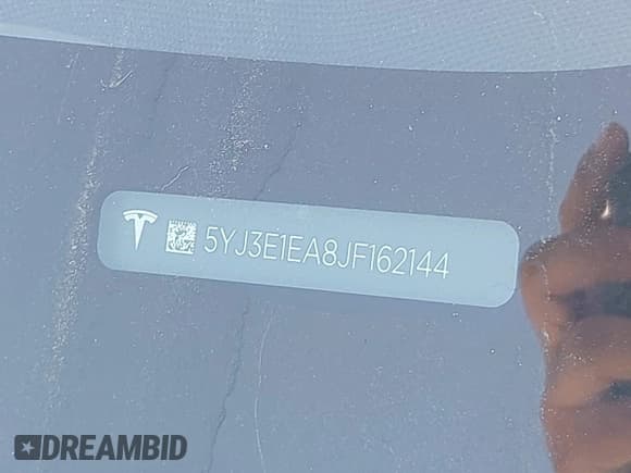 ✅ 2018 Tesla Model 3 Long Range Battery • VIN: 5YJ3E1EA8JF162144 • Lot: 43515448. Listed on IAAI with 190,331 mi. Free auction sales archive from the USA and detailed vehicle history report at DreamBid. Image 19.