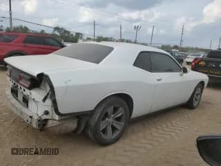 ✅ 2016 Dodge Challenger SXT Plus • VIN: 2C3CDZAG1GH107733 • Lot: 71702744. Wystawiony na Copart z przebiegiem 171 863 mil. Bezpłatny archiwum sprzedaży aukcyjnych z USA i szczegółowy raport historii pojazdu na DreamBid. Zdjęcie 3.