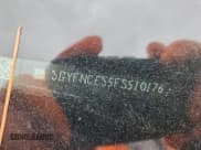 ✅ 2015 Cadillac SRX Performance Collection • VIN: 3GYFNCE35FS510176 • Lot: 81910145. Wystawiony na Copart z przebiegiem 94 362 mil. Bezpłatny archiwum sprzedaży aukcyjnych z USA i szczegółowy raport historii pojazdu na DreamBid. Zdjęcie 13.