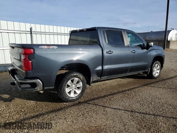 ✅ 2021 Chevrolet Silverado 1500 LT • VIN: 1GCUYDED7MZ426802 • Lot: 79220974. Wystawiony na Copart z przebiegiem 74 916 mil. Bezpłatny archiwum sprzedaży aukcyjnych z USA i szczegółowy raport historii pojazdu na DreamBid. Zdjęcie 3.