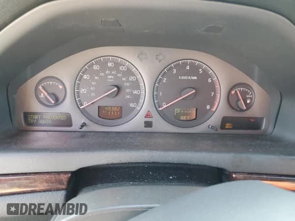 ✅ 2002 Volvo S80 • VIN: YV1TS91D321260459 • Lot: 81160435. Listed on Copart with 49,382 mi. Free auction sales archive from the USA and detailed vehicle history report at DreamBid. Image 9.