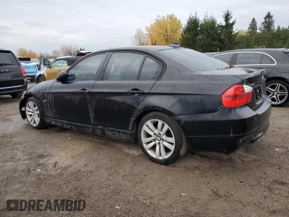 ✅ 2007 BMW 3 Series 328xi • VIN: WBAVC93567K031435 • Лот: 91288175. Опубликован ранее на Copart с пробегом 213 600 миль. Бесплатный доступ к архиву аукционных продаж из США и подробный отчёт об истории автомобиля на DreamBid. Изображение 2.