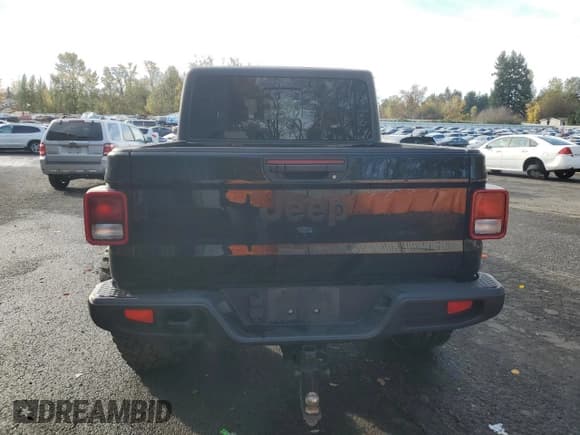 ✅ 2021 Jeep Gladiator Willys • VIN: 1C6HJTAG2ML561194 • Lot: 91306525. Wystawiony na Copart z przebiegiem 46 015 mil. Bezpłatny archiwum sprzedaży aukcyjnych z USA i szczegółowy raport historii pojazdu na DreamBid. Zdjęcie 6.