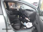 ✅ 2021 Toyota Prius LE • VIN: JTDL9MFU2M3030142 • Lot: 42728956. Wystawiony na IAAI z przebiegiem 60 729 mil. Bezpłatny archiwum sprzedaży aukcyjnych z USA i szczegółowy raport historii pojazdu na DreamBid. Zdjęcie 5.