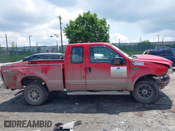 ✅ 2000 Ford F-250 XL • VIN: 1FTNX21L9YED56676 • Lot: 42390087. Wystawiony na IAAI z przebiegiem 186 715 mil. Bezpłatny archiwum sprzedaży aukcyjnych z USA i szczegółowy raport historii pojazdu na DreamBid. Zdjęcie 14.