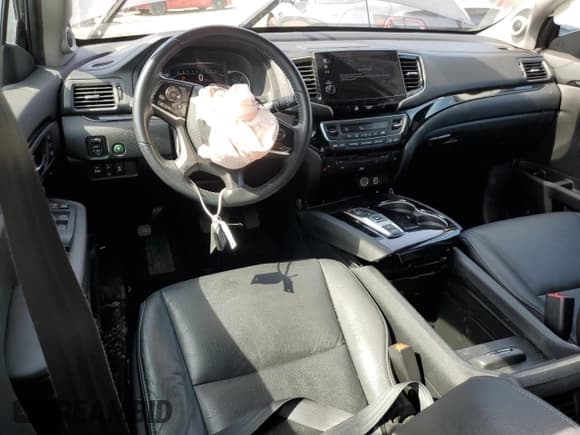 ✅ 2022 Honda Pilot Touring 8-Passenger • VIN: 5FNYF6H94NB016234 • Лот: 51686625. Опубликован ранее на Copart с пробегом 60 175 миль. Бесплатный доступ к архиву аукционных продаж из США и подробный отчёт об истории автомобиля на DreamBid. Изображение 8.