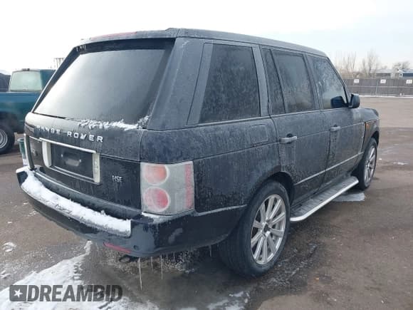 ✅ 2004 Land Rover Range Rover HSE • VIN: SALMF11494A171569 • Lot: 41562247. Wystawiony na IAAI z przebiegiem 130 433 mil. Bezpłatny archiwum sprzedaży aukcyjnych z USA i szczegółowy raport historii pojazdu na DreamBid. Zdjęcie 4.