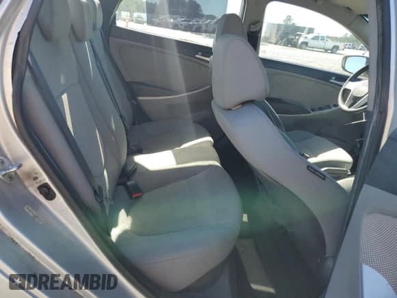 ✅ 2013 Hyundai Accent GLS • VIN: KMHCT4AE6DU290227 • Лот: 72024795. Опубликован ранее на Copart с пробегом 220 543 миль. Бесплатный доступ к архиву аукционных продаж из США и подробный отчёт об истории автомобиля на DreamBid. Изображение 10.