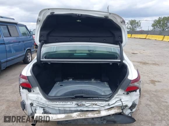 2023 Toyota Camry Hybrid LE с VIN 4T1C31AKXPU610089, выставлен на аукционе IAAI как лот 42112033 с пробегом 81 715 миль миль и . История ставок и продаж доступна на DreamBid. Изображение 16.