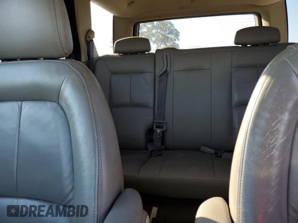 ✅ 2007 Saturn VUE V6 • VIN: 5GZCZ53417S858072 • Lot: 80245624. Wystawiony na Copart z przebiegiem 156 227 mil. Bezpłatny archiwum sprzedaży aukcyjnych z USA i szczegółowy raport historii pojazdu na DreamBid. Zdjęcie 10.