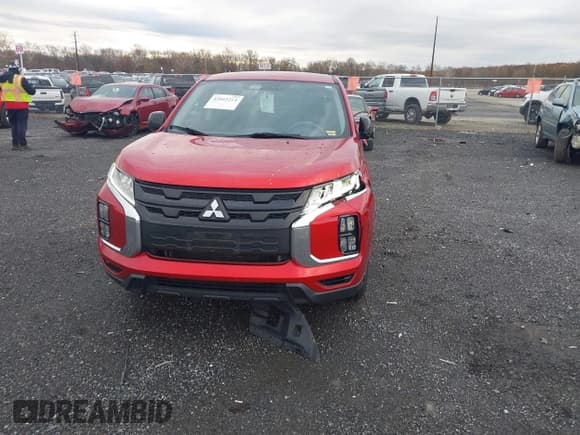 ✅ 2021 Mitsubishi Outlander ES • VIN: JA4ARUAU9MU002647 • Lot: 43665214. Listed on IAAI with 88,029 mi. Free auction sales archive from the USA and detailed vehicle history report at DreamBid. Image 12.