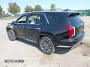 ✅ 2024 Hyundai Palisade Calligraphy • VIN: KM8R7DGE8RU795005 • Лот: 43174825. Опубликован ранее на IAAI с пробегом 7 807 миль. Бесплатный доступ к архиву аукционных продаж из США и подробный отчёт об истории автомобиля на DreamBid. Изображение 3.