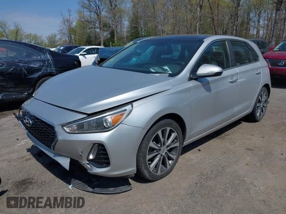 ✅ 2019 Hyundai Elantra • VIN: KMHH35LE8KU106251 • Lot: 42015806. Listed on IAAI with 58,493 mi. Free auction sales archive from the USA and detailed vehicle history report at DreamBid. Image 17.