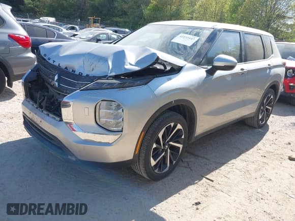 ✅ 2022 Mitsubishi Outlander ES • VIN: JA4J4TA88NZ032612 • Лот: 42232147. Опубликован ранее на IAAI с пробегом 96 562 миль. Бесплатный доступ к архиву аукционных продаж из США и подробный отчёт об истории автомобиля на DreamBid. Изображение 2.