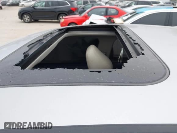 ✅ 2018 Infiniti Q50 Sport • VIN: JN1EV7AR6JM434577 • Lot: 43568896. Wystawiony na IAAI z przebiegiem 80 680 mil. Bezpłatny archiwum sprzedaży aukcyjnych z USA i szczegółowy raport historii pojazdu na DreamBid. Zdjęcie 6.