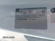 ✅ 2018 Chevrolet Camaro 2LT • VIN: 1G1FC1RS3J0100020 • Lot: 43542674. Wystawiony na IAAI z przebiegiem 89 998 mil. Bezpłatny archiwum sprzedaży aukcyjnych z USA i szczegółowy raport historii pojazdu na DreamBid. Zdjęcie 9.