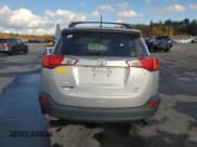 ✅ 2015 Toyota RAV4 LE • VIN: JTMBFREV5FD144385 • Лот: 82596505. Опубликован ранее на Copart с пробегом 113 821 миль. Бесплатный доступ к архиву аукционных продаж из США и подробный отчёт об истории автомобиля на DreamBid. Изображение 6.