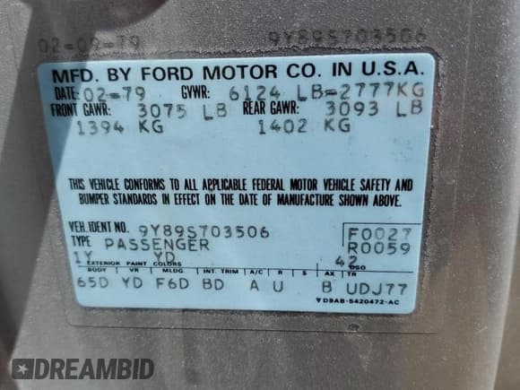 ✅ 1979 Lincoln Mark VIII • VIN: 9Y89S703506 • Lot: 65185514. Wystawiony na Copart z przebiegiem 7 714 mil. Bezpłatny archiwum sprzedaży aukcyjnych z USA i szczegółowy raport historii pojazdu na DreamBid. Zdjęcie 12.