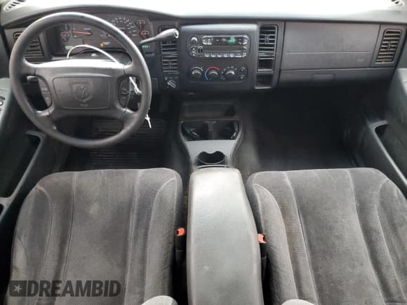 ✅ 2004 Dodge Dakota SLT • VIN: 1D7HG48N34S774345 • Lot: 82226034. Wystawiony na Copart z przebiegiem 177 733 mil. Bezpłatny archiwum sprzedaży aukcyjnych z USA i szczegółowy raport historii pojazdu na DreamBid. Zdjęcie 8.