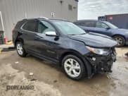 ✅ 2020 Chevrolet Equinox Premier • VIN: 2GNAXNEV8L6179022 • Lot: 91294675. Wystawiony na Copart z przebiegiem 149 086 mil. Bezpłatny archiwum sprzedaży aukcyjnych z USA i szczegółowy raport historii pojazdu na DreamBid. Zdjęcie 4.