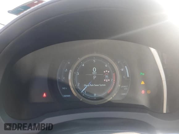 ✅ 2017 Lexus RC 350 • VIN: JTHSE5BC9H5007556 • Lot: 66824445. Listed on Copart with 39,907 mi. Free auction sales archive from the USA and detailed vehicle history report at DreamBid. Image 9.