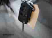 2013 Chevrolet Malibu LS z VIN 1G11B5SA8DF143372, wystawiony jako IAAI lot #43250501 z przebiegiem 249 820 mil mil oraz . Historia ofert i sprzedaży dostępna na DreamBid. Obrazek 11.