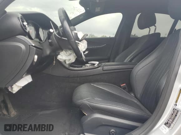 ✅ 2019 Mercedes-Benz E 300 • VIN: WDDZF4KB8KA669860 • Lot: 58465645. Wystawiony na Copart z przebiegiem 65 801 mil. Bezpłatny archiwum sprzedaży aukcyjnych z USA i szczegółowy raport historii pojazdu na DreamBid. Zdjęcie 7.