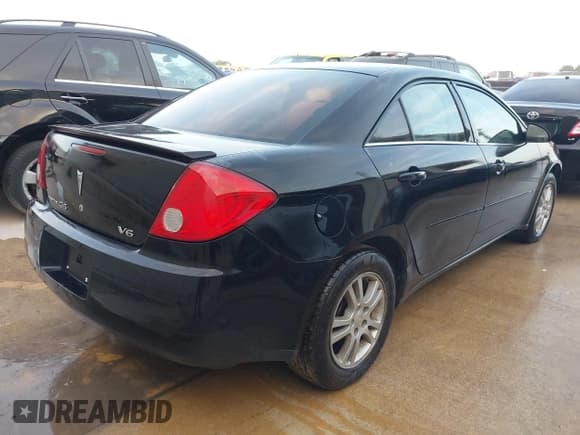 ✅ 2006 Pontiac G6 6-Cyl • VIN: 1G2ZG558264252742 • Lot: 42647619. Listed on IAAI with 214,525 mi. Free auction sales archive from the USA and detailed vehicle history report at DreamBid. Image 4.