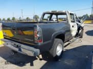 ✅ 2004 Chevrolet Silverado 2500HD LS • VIN: 1GCHC23174F125493 • Лот: 42701000. Опубликован ранее на IAAI с пробегом Не указан. Бесплатный доступ к архиву аукционных продаж из США и подробный отчёт об истории автомобиля на DreamBid. Изображение 4.