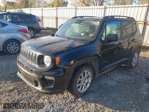 ✅ 2020 Jeep Renegade Sport • VIN: ZACNJAAB7LPL38970 • Лот: 43612262. Опубликован ранее на IAAI с пробегом 82 241 миль. Бесплатный доступ к архиву аукционных продаж из США и подробный отчёт об истории автомобиля на DreamBid. Изображение 2.