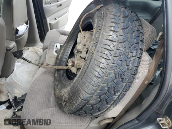 ✅ 2003 Dodge Durango Sport • VIN: 1D4HR38N13F619415 • Лот: 82314155. Опубликован ранее на Copart с пробегом 284 295 миль. Бесплатный доступ к архиву аукционных продаж из США и подробный отчёт об истории автомобиля на DreamBid. Изображение 12.