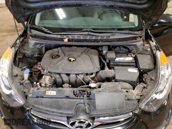 ✅ 2013 Hyundai Elantra GLS • VIN: KMHDH4AE1DU533433 • Lot: 91871585. Listed on Copart with 104,915 mi. Free auction sales archive from the USA and detailed vehicle history report at DreamBid. Image 11.