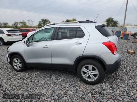 2016 Chevrolet Trax LT с VIN 3GNCJLSB7GL241150, выставлен на аукционе Copart как лот 86508045 с пробегом 105 761 миль миль и Списание • Salvage title. История ставок и продаж доступна на DreamBid. Изображение 2.