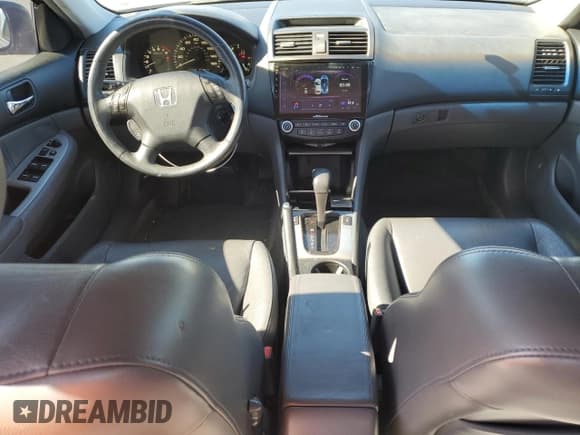 ✅ 2007 Honda Accord EX • VIN: 1HGCM56787A057216 • Lot: 90409095. Listed on Copart with 152,296 mi. Free auction sales archive from the USA and detailed vehicle history report at DreamBid. Image 8.