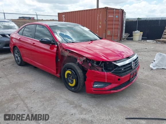 ✅ 2020 Volkswagen Jetta S • VIN: 3VWCB7BU7LM048500 • Лот: 42023448. Опубликован ранее на IAAI с пробегом 69 926 миль. Бесплатный доступ к архиву аукционных продаж из США и подробный отчёт об истории автомобиля на DreamBid. Изображение 1.