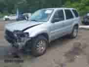 2005 Mercury Mariner Luxury с VIN 4M2YU56155DJ18530, выставлен на аукционе IAAI как лот 42307355 с пробегом 74 905 миль миль и . История ставок и продаж доступна на DreamBid. Изображение 2.